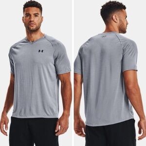 Under Armour The Tech Tee HeatGear Gray & Black V-Neck Shirt